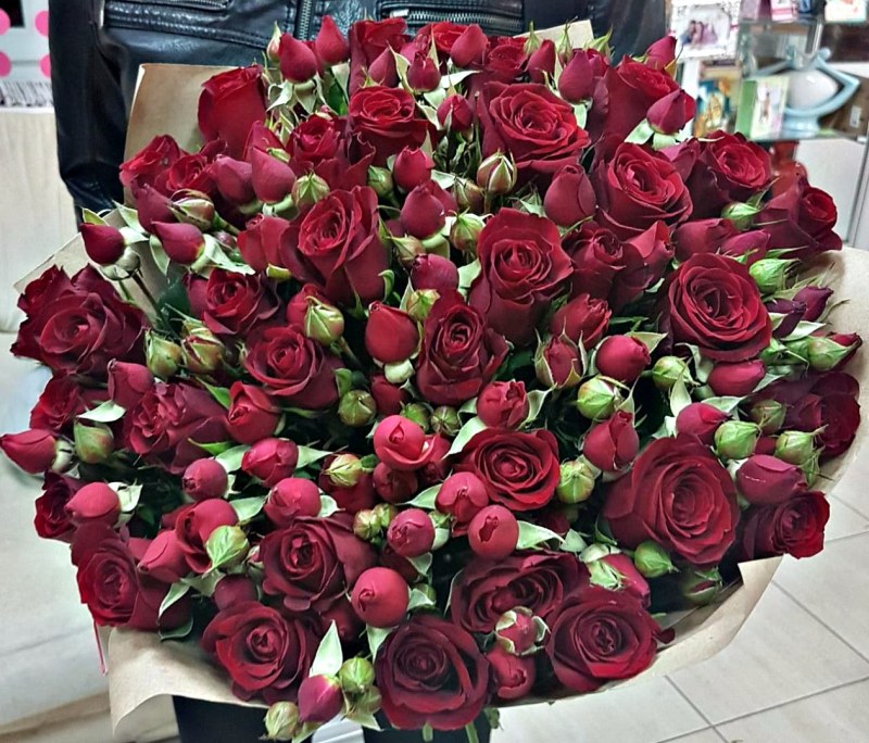 Букет из роз &laquo;Бархатный сезон&raquo;
